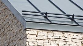 Półokrągła czy kwadratowa – jaką wybrać rynnę?